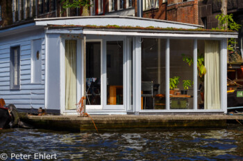 Hausboot  Amsterdam Noord-Holland Niederlande by Peter Ehlert in Amsterdam Trip