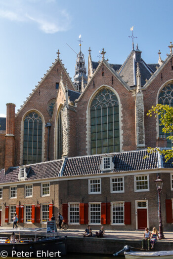 Oude Kerk  Amsterdam Noord-Holland Niederlande by Peter Ehlert in Amsterdam Trip