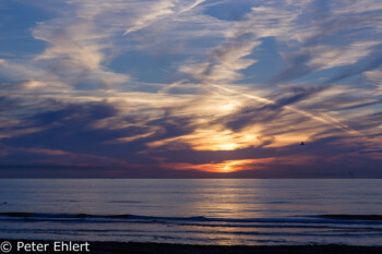 Sonnenuntergang  Zandvoort Noord-Holland Niederlande by Peter Ehlert in Amsterdam Trip