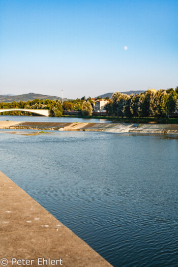 Arno - Ponte alle Grazie  Firenze Toscana Italien by Peter Ehlert in Florenz - Wiege der Renaissance