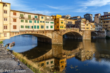 Ponte Vecchio  Firenze Toscana Italien by Peter Ehlert in Florenz - Wiege der Renaissance