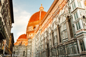 Seite von Cattedrale die Santa Maria del Fiore  Firenze Toscana Italien by Lara Ehlert in Florenz - Wiege der Renaissance