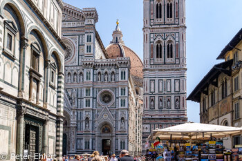 Cattedrale die Santa Maria del Fiore mit Campanile di Giotto und  Firenze Toscana Italien by Peter Ehlert in Florenz - Wiege der Renaissance