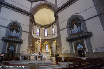 Altar mit beiden Orgeln  Firenze Toscana Italien by Peter Ehlert in Florenz - Wiege der Renaissance