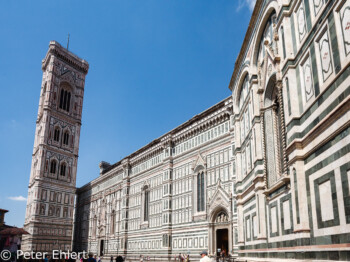 Südseite von Cattedrale die Santa Maria del Fiore  Firenze Toscana Italien by Peter Ehlert in Florenz - Wiege der Renaissance