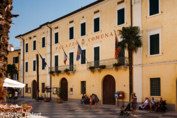 Rathaus  Lazise Veneto Italien by Peter Ehlert in Lazise am Gardasee