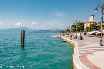 Uferpromenade  Lazise Veneto Italien by Peter Ehlert in Lazise am Gardasee