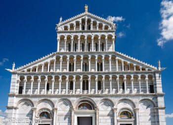 Portal der Cattedrale di Pisa  Pisa Toscana Italien by Peter Ehlert in Abstecher nach Pisa