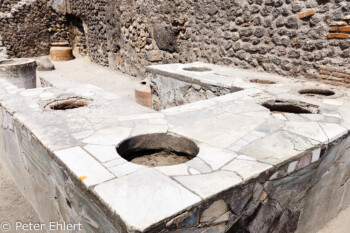 Kochstellen  Pompei Campania Italien by Peter Ehlert in Pompeii und Neapel