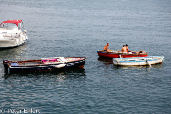 Sonnenbaden im Boot  Neapel Campania Italien by Peter Ehlert in Pompeii und Neapel