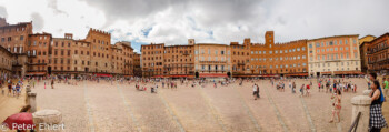 Rundblick von Palazzo Pubblico  Siena Toscana Italien by Peter Ehlert in Siena auf der Durchreise