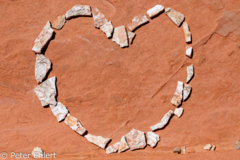 Herz aus Steinen   Nevada USA by Peter Ehlert in Valley of Fire - Nevada State Park