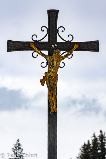 Jesus am Kreuz  Steingaden Bayern Deutschland by Peter Ehlert in Wieskirche im Winter