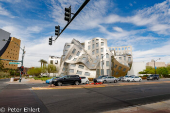 Melted House von  Frank Gehry  Las Vegas Nevada USA by Peter Ehlert in Las Vegas Stadt und Hotels