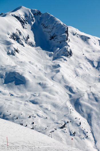 Trittkopf mit Pisten und Bahnen  Lech Vorarlberg Österreich by Peter Ehlert in Sankt Anton 2018