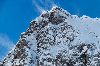 Schneefahne am Berg  Lech Vorarlberg Österreich by Peter Ehlert in Sankt Anton 2018