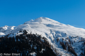Blick auf Gamskar- und Hochkarspitze  Sankt Anton am Arlberg Tirol Österreich by Peter Ehlert in Sankt Anton 2018