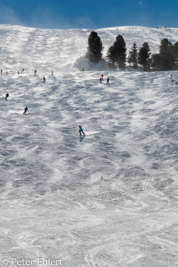 Piste im Gegenlicht  Hochkrumbach Vorarlberg Österreich by Peter Ehlert in Sankt Anton 2018