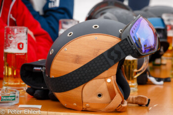 Helm aus Holz  Sankt Anton am Arlberg Tirol Österreich by Peter Ehlert in Sankt Anton 2018