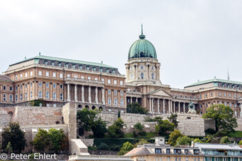 Schloss  Budapest Budapest Ungarn by Peter Ehlert in Budapest Weekend