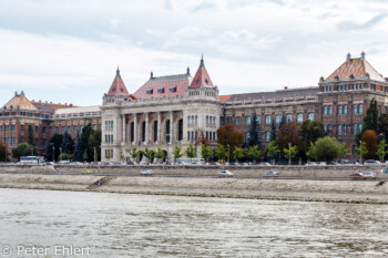 Technische und Wirtschaftswissenschaftliche Universität Budapes  Budapest Budapest Ungarn by Peter Ehlert in Budapest Weekend