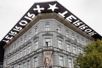 Gebäude der Geheimpolizei  Budapest Budapest Ungarn by Peter Ehlert in Budapest Weekend