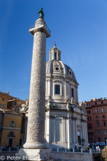 Colonna Traiano mit Chiesa SS Nome di Maria  Roma Latio Italien by Peter Ehlert in Rom - Colosseum und Forum Romanum