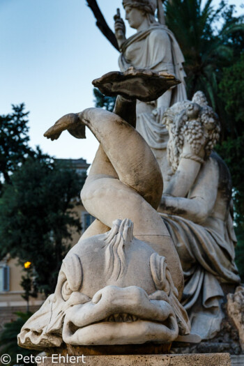 Fisch Skulptur  Roma Latio Italien by Peter Ehlert in Rom - Plätze und Kirchen