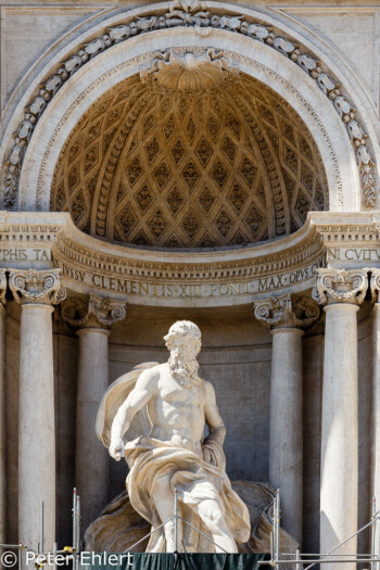 Fontana di Trevi  Roma Latio Italien by Peter Ehlert in Rom - Plätze und Kirchen
