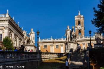 Kapitolhügel mit Stadtverwaltung  Roma Latio Italien by Peter Ehlert in Rom - Plätze und Kirchen