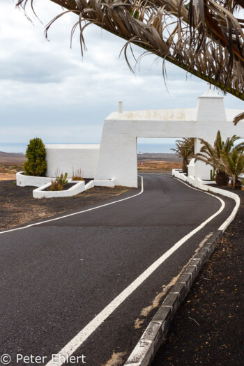 Eingangsportal  Costa Teguise Canarias Spanien by Lara Ehlert in LanzaroteCostaTeguise