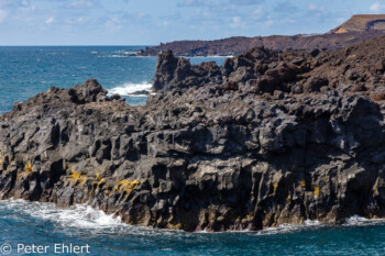 Küstenlinie  Yaiza Canarias Spanien by Peter Ehlert in LanzaroteHervideros