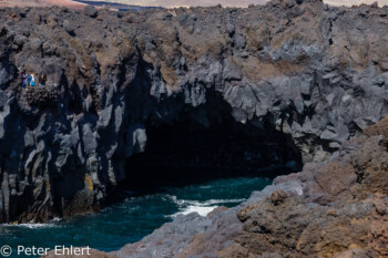 Grotte  Yaiza Canarias Spanien by Peter Ehlert in LanzaroteHervideros