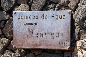 Eingangsschild  Haría Canarias Spanien by Peter Ehlert in LanzaroteJameos