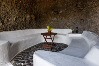 Sitzbereich in Berg  Nazaret Canarias Spanien by Peter Ehlert in LanzaroteLagomar