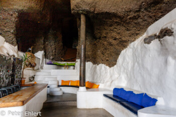Bar in Höhle  Nazaret Canarias Spanien by Peter Ehlert in LanzaroteLagomar