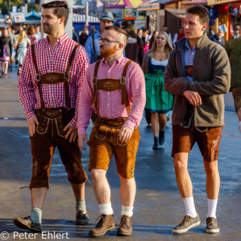 Ansturm  München Bayern Deutschland by Peter Ehlert in WiesnWorkshop2018