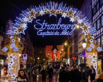 Strasbourg, Capitale de Noël 2018  Straßburg Département Bas-Rhin Frankreich by Peter Ehlert in Elsass-Winter