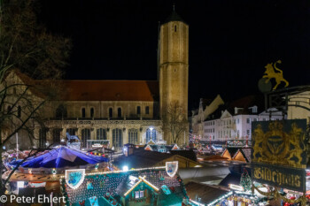 Weihnachtsmarkt   Braunschweig Niedersachsen Deutschland by Peter Ehlert in Weihnachtsmarkt