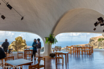 Innenraum Cafeteria  Haría Canarias Spanien by Peter Ehlert in LanzaroteMirador