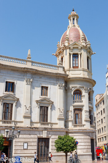 Rathaus  Valencia Provinz Valencia Spanien by Peter Ehlert in Valencia_Rathaus_Hauptpost