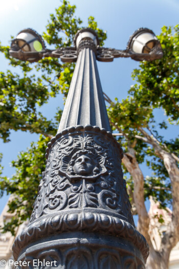 Stadtlaterne  Valencia Provinz Valencia Spanien by Peter Ehlert in Valencia_Rathaus_Hauptpost