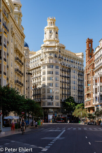 Bürogebäude  Valencia Provinz Valencia Spanien by Peter Ehlert in Valencia_Rathaus_Hauptpost