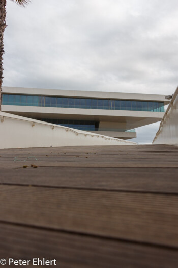 America's Cup Building  Valencia Provinz Valencia Spanien by Lara Ehlert in Valencia_Hafen_Sturm