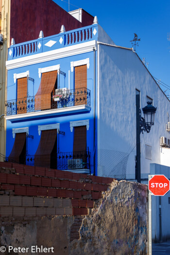 Blaues Haus  Valencia Provinz Valencia Spanien by Peter Ehlert in Valencia_Cabanyal