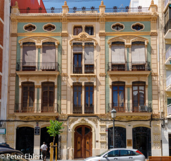 Häuserfront  Valencia Provinz Valencia Spanien by Peter Ehlert in Valencia_Cabanyal
