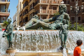 Fuente del Turia  Valencia Provinz Valencia Spanien by Lara Ehlert in Valencia_Kathedrale