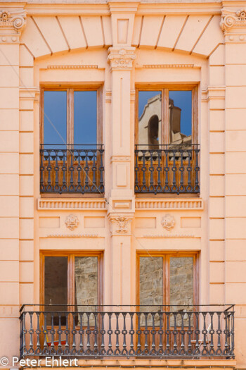 Spiegelung der Kirche  Valencia Provinz Valencia Spanien by Peter Ehlert in Valencia_Stadtrundgang