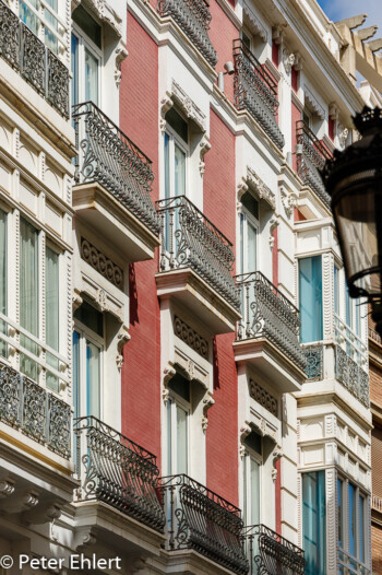 Balkone und bunte Fassaden  Valencia Provinz Valencia Spanien by Peter Ehlert in Valencia_Stadtrundgang