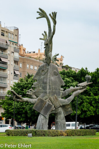 Lado del corazón - Escultura Ripollés  Valencia Provinz Valencia Spanien by Peter Ehlert in Valencia_Turia